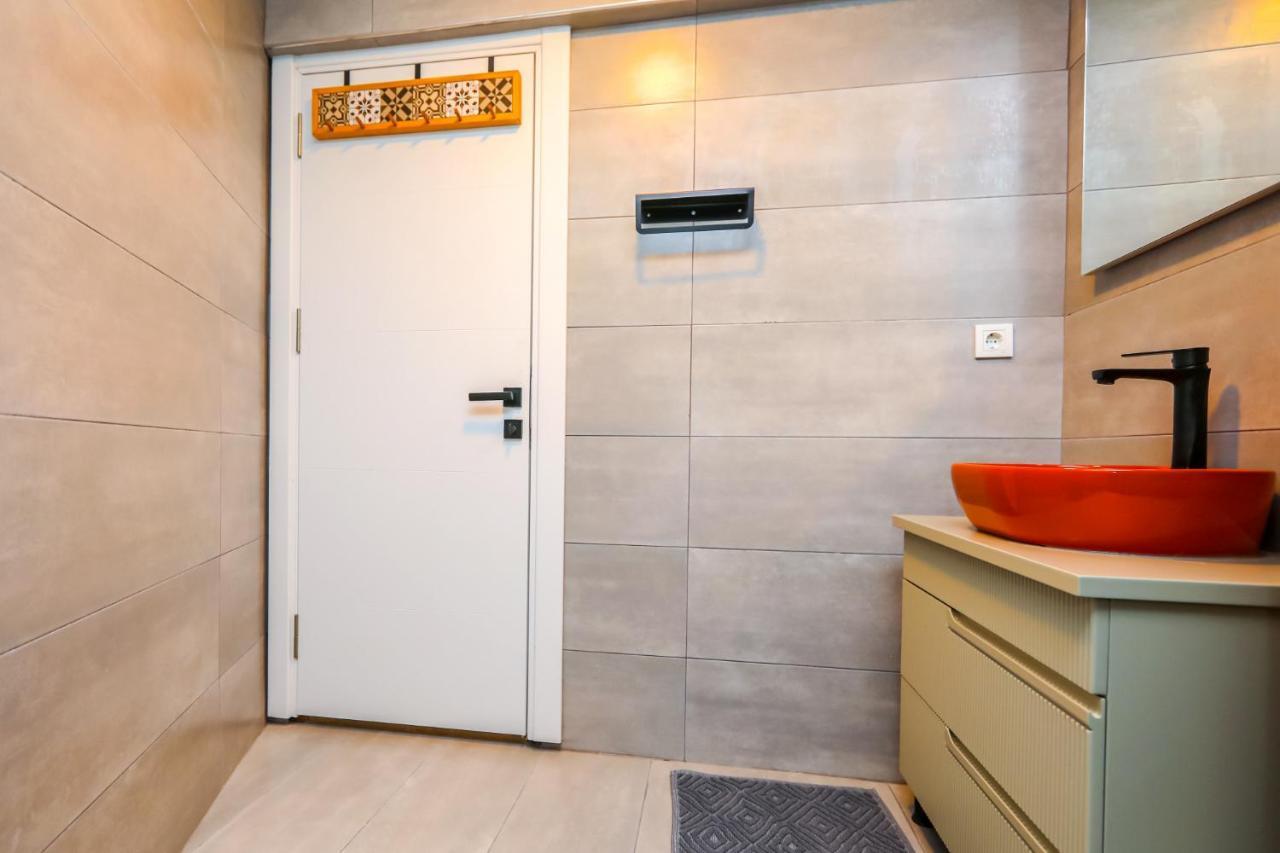 Apartament Vibrant Flat 500 M To Uskudar Ferry Station Stambuł Zewnętrze zdjęcie